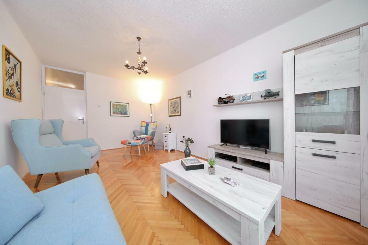 Apartman Lana In City Centre With Garage Zadar Exterior foto